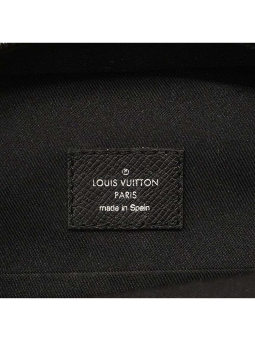 Louis Vuitton Belt Bag Taigarama Outdoor Black - Picture 5 of 10